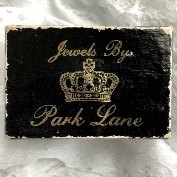 Vintage Park Lane 1960’s Gold Regency Filagree Ring With Original Box Size 6 - Picture 10 of 10